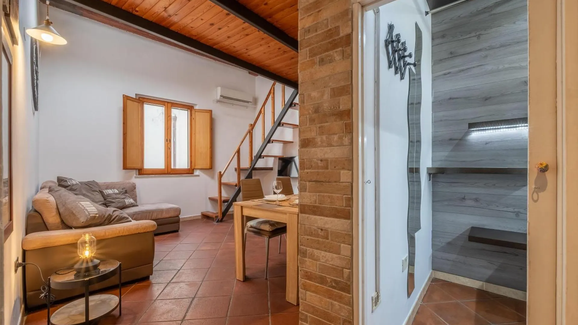 Loft Mediterraneo By Propertize Cagliari Daire